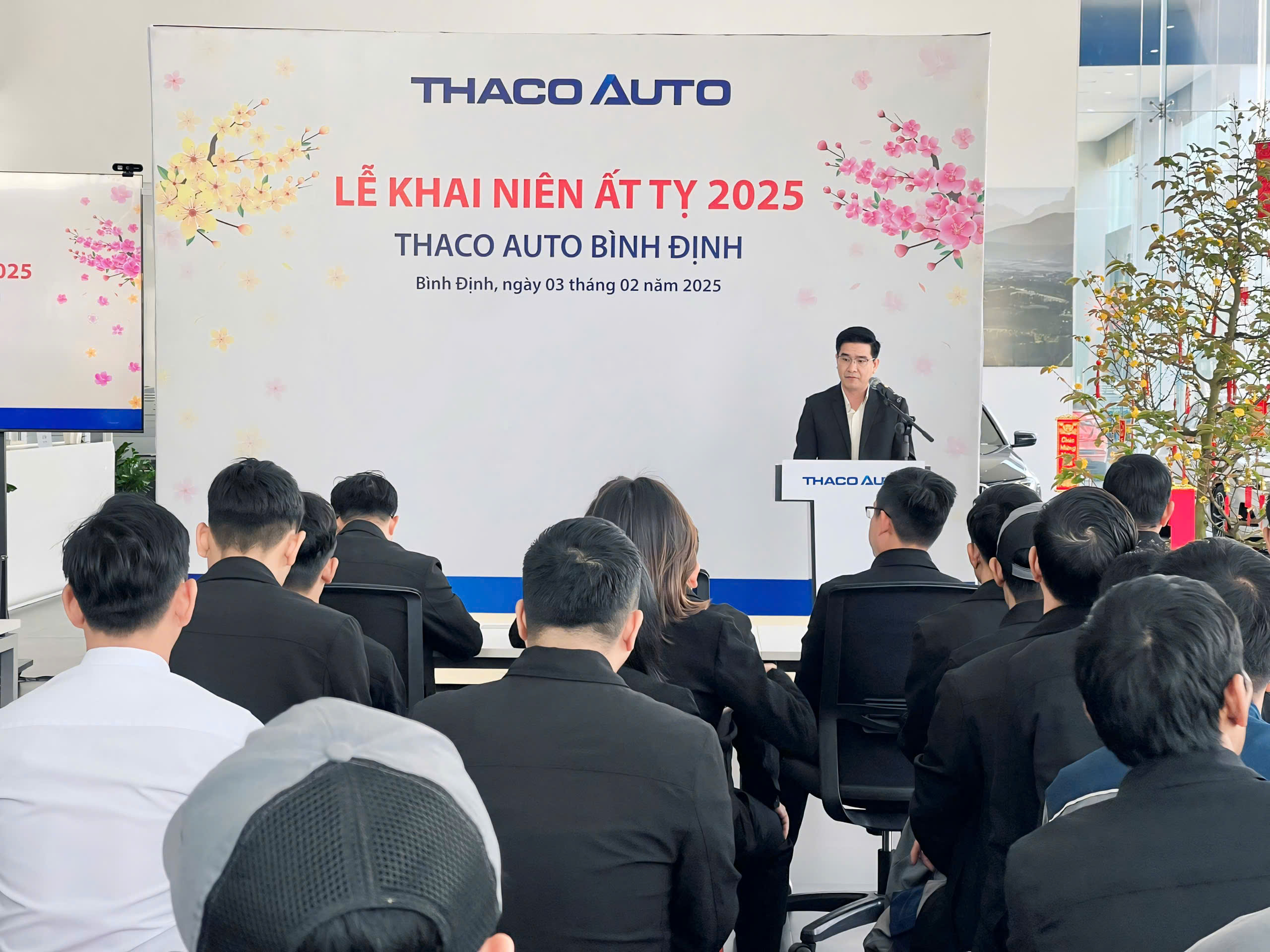 THACO AUTO Bình Định tổ chức chương trình Lễ Khai niên Ất Tỵ 2025