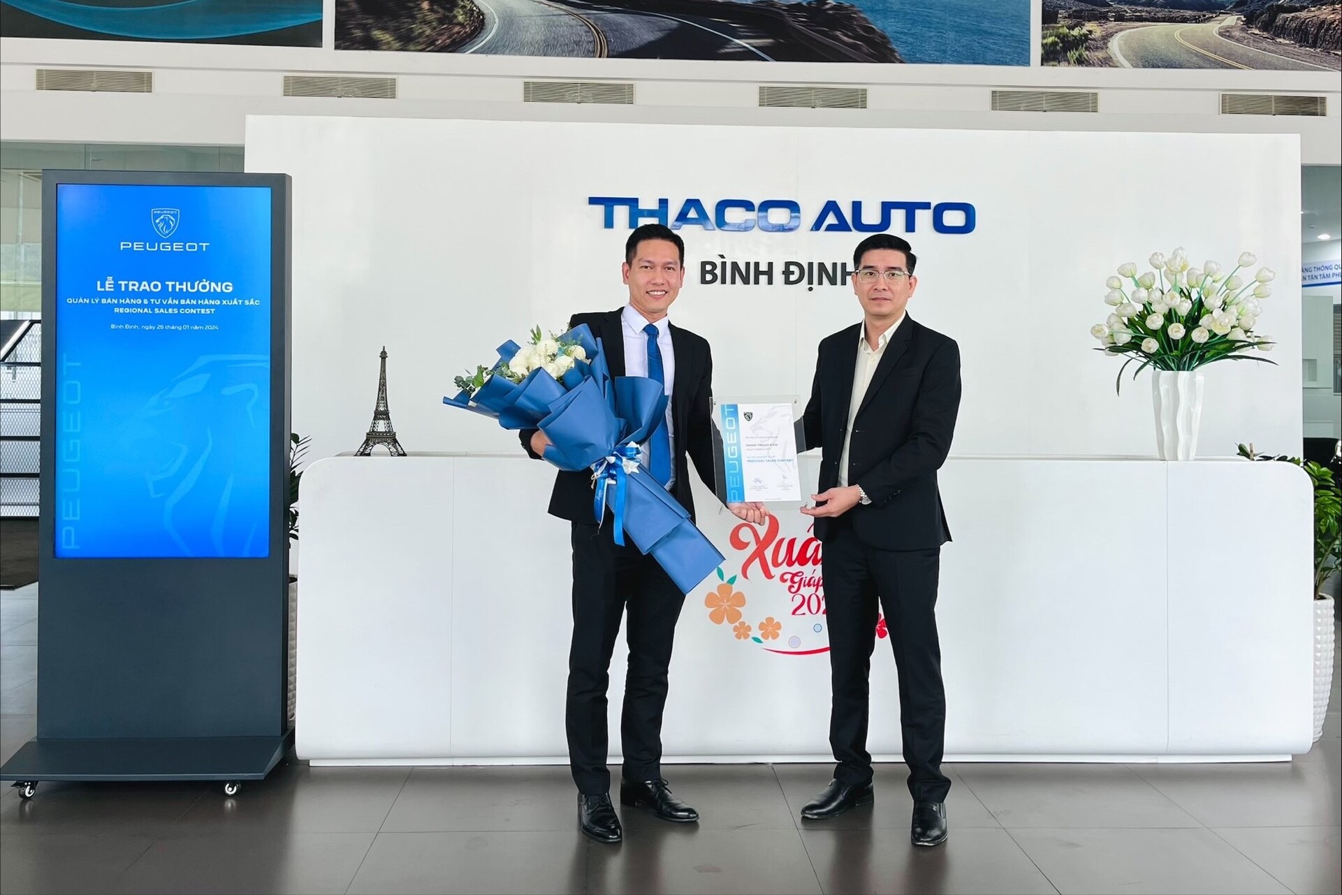 Vinh danh cá nhân xuất sắc trong cuộc thi Regional Sales Contest từ Tập đoàn Stellantis